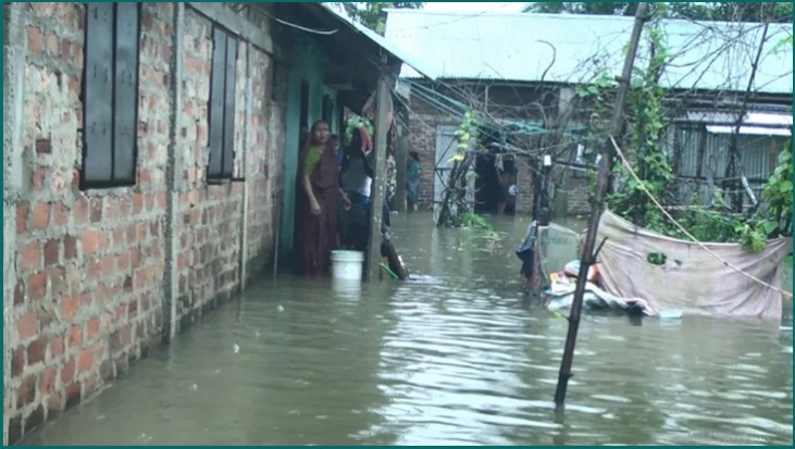 সুনামগঞ্জে বন্যা, একেরপরএক ডুবছে সড়ক