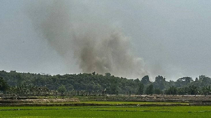 বিস্ফোরণে কাঁপছে টেকনাফ, উড়ছে যুদ্ধবিমান